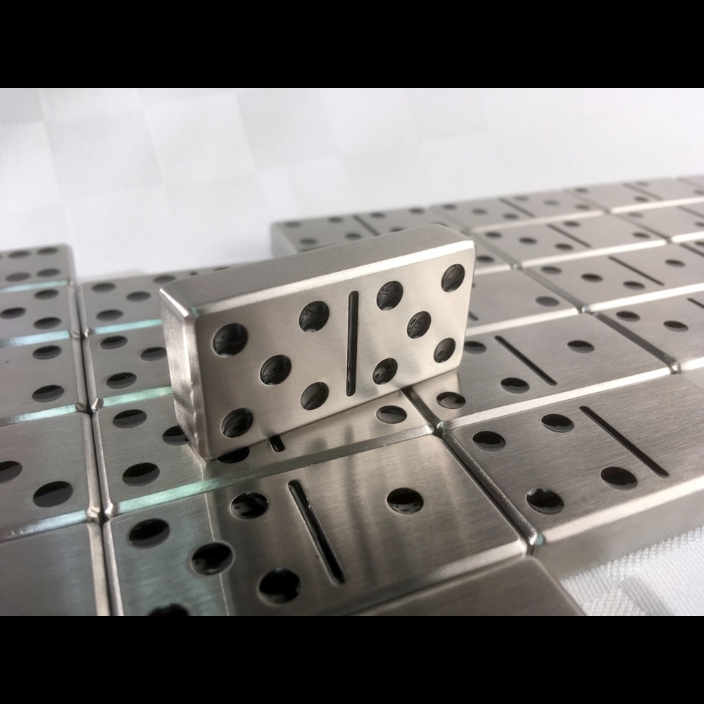 Set of double 6 dominoes. - Picture 1 of 6